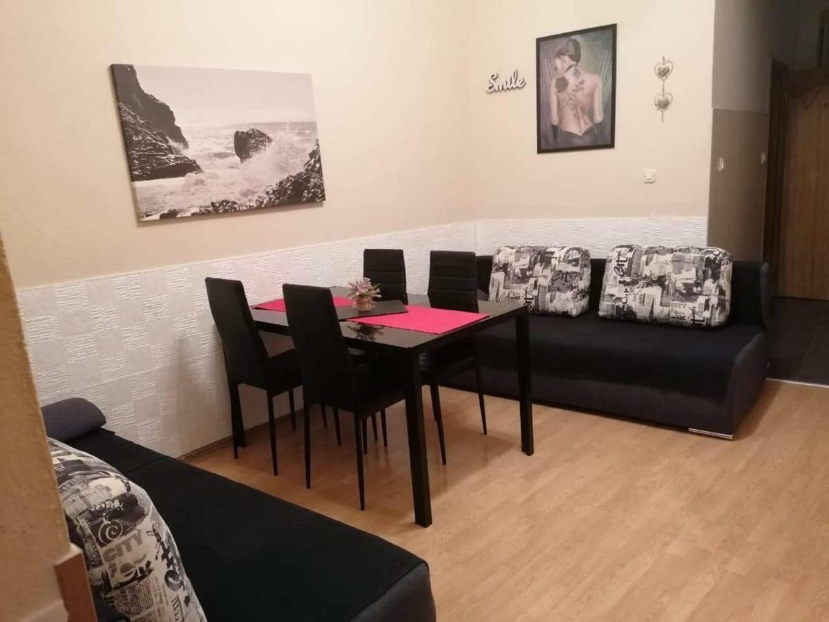 Apartman Miki Pula Dış mekan fotoğraf